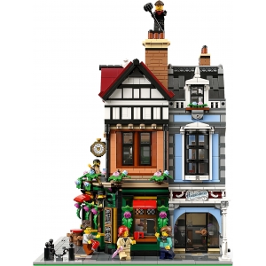 LEGO ICONS 10350 - Tudor Corner