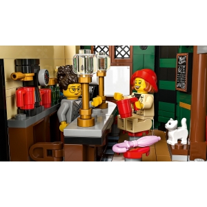 LEGO ICONS 10350 - Tudor Corner