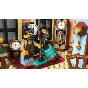 LEGO ICONS 10350 - Tudor Corner