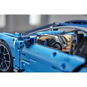 LEGO TECHNIC 42083 - BUGATTI CHIRON