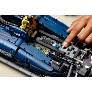 LEGO TECHNIC 42206 - Oracle Red Bull Racing RB20 F1 Car