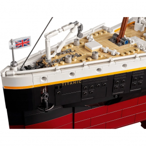 LEGO ICONS 10294 - Titanic