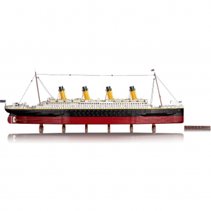 LEGO ICONS 10294 - Titanic