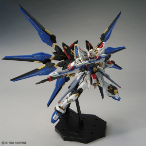 BANDAI - MGEX 1/100 Strike Freedom Gundam