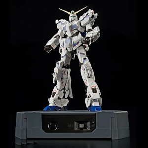  P-BANDAI - RG 1/144 RX-0 Unicorn Gundam (Destroy Mode) Ver. TWC (Lighting Model)